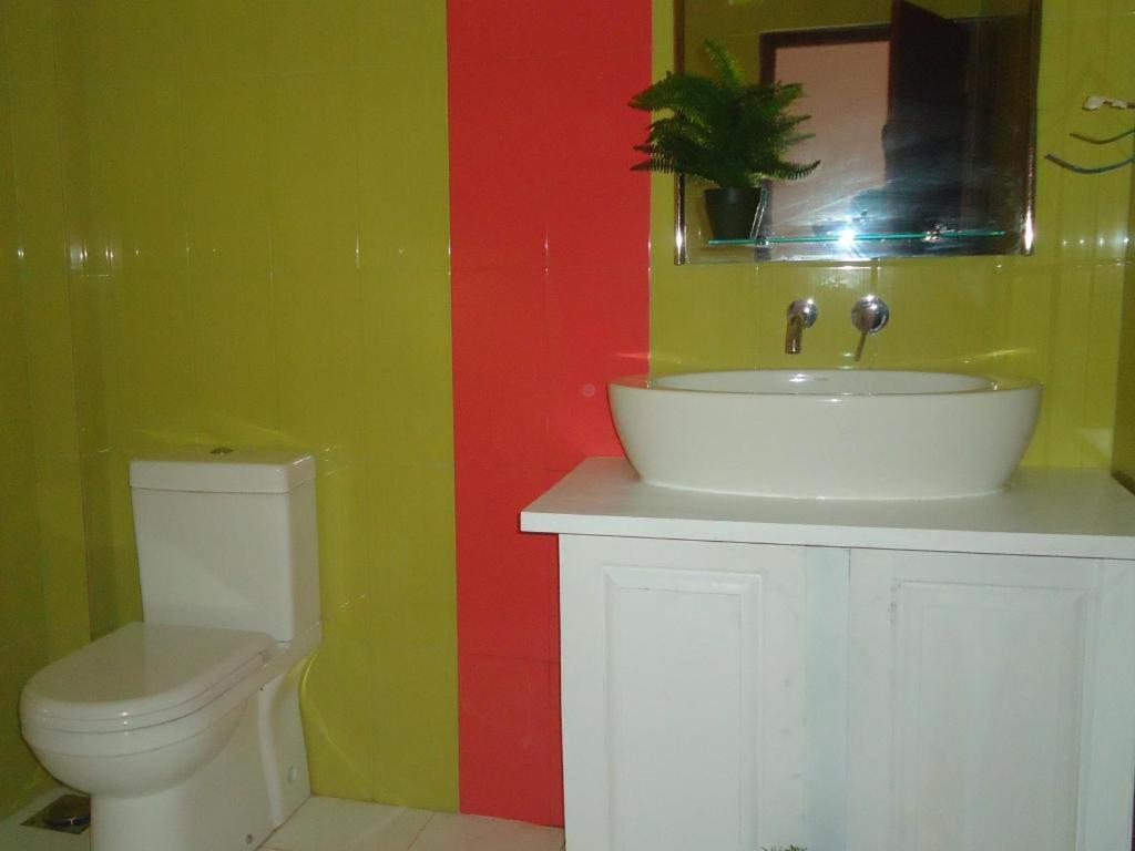 Bridge Hotel Negombo Kimbulapitiya Екстер'єр фото