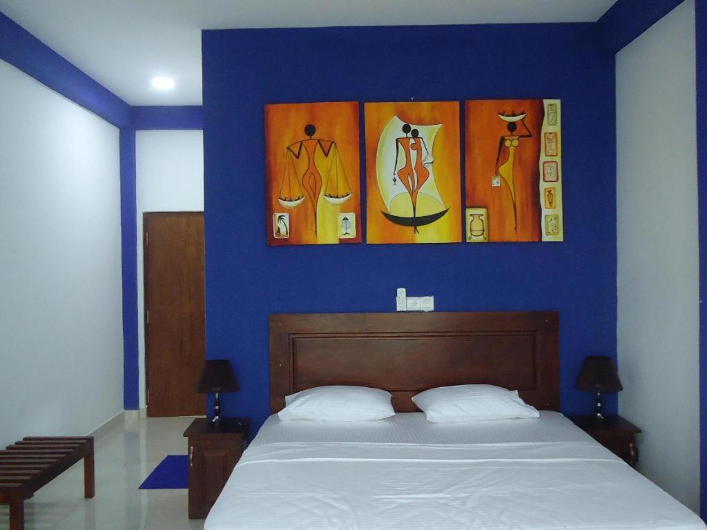 Bridge Hotel Negombo Kimbulapitiya Екстер'єр фото