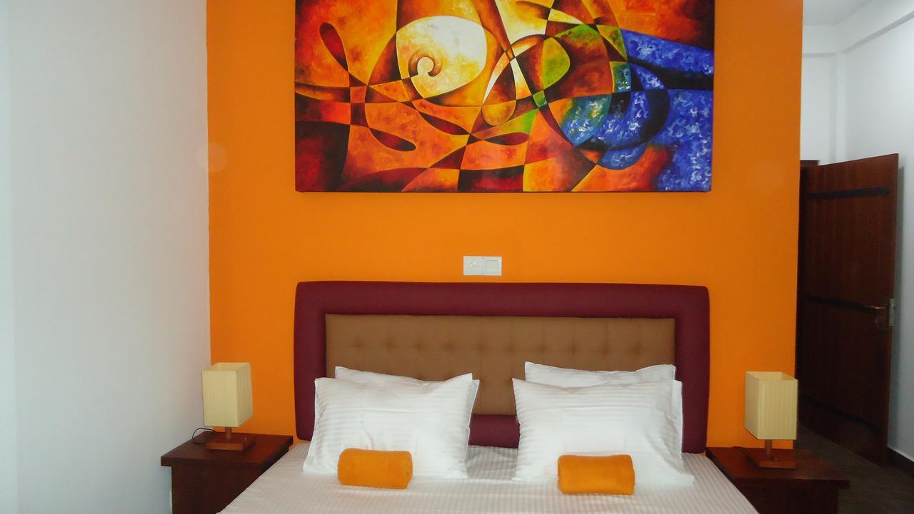 Bridge Hotel Negombo Kimbulapitiya Екстер'єр фото
