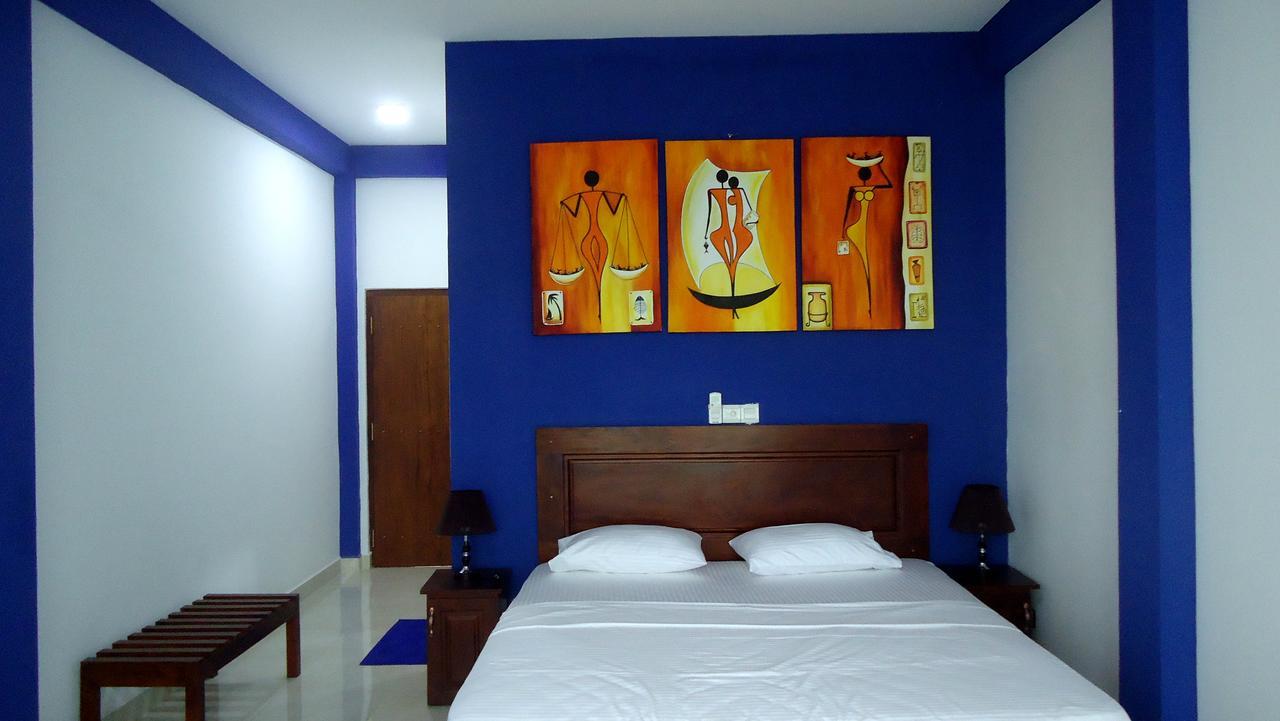 Bridge Hotel Negombo Kimbulapitiya Екстер'єр фото