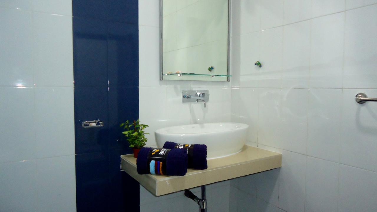Bridge Hotel Negombo Kimbulapitiya Екстер'єр фото