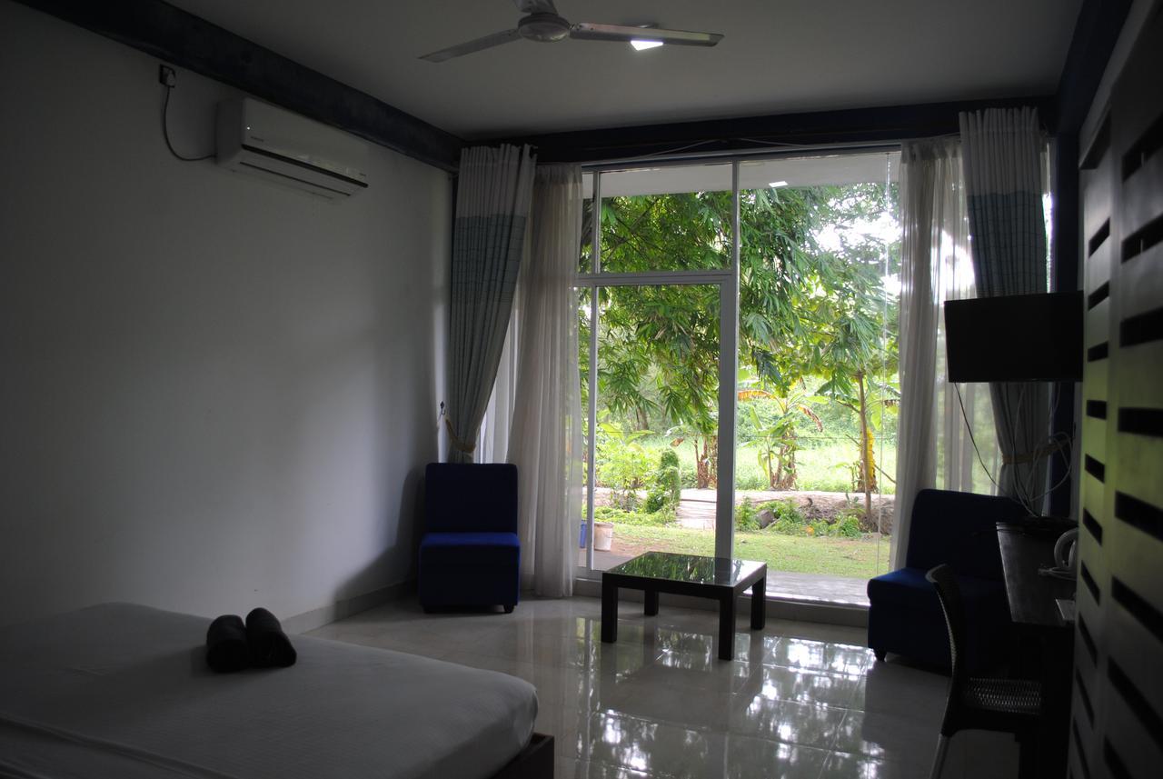 Bridge Hotel Negombo Kimbulapitiya Номер фото